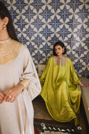 Robe Cleopatra, Élégance Royale